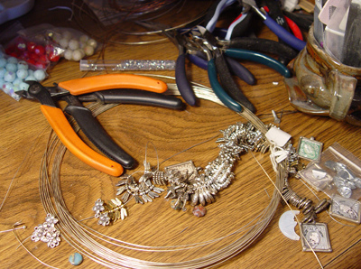 Tips for Organizing Professional Jewelry Making Tools