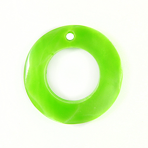 Hammer shell "O" Ring 20mm Silver Green Shell Beads