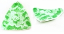 Wavy triangle pendant lace green