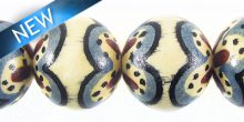 Painted whitewood round bead 15mm blue scallop design