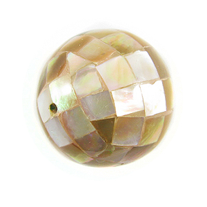 Brownlip shell blocking beads 20mm