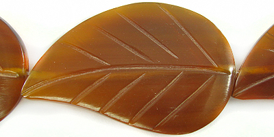 Golden horn leaf 26x42mm