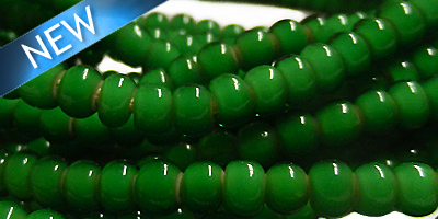 White heart green wholesale glass beads