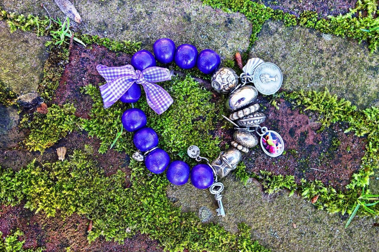 4 Reasons Why Charm Bracelets Still Continue to “Charm” Everyone